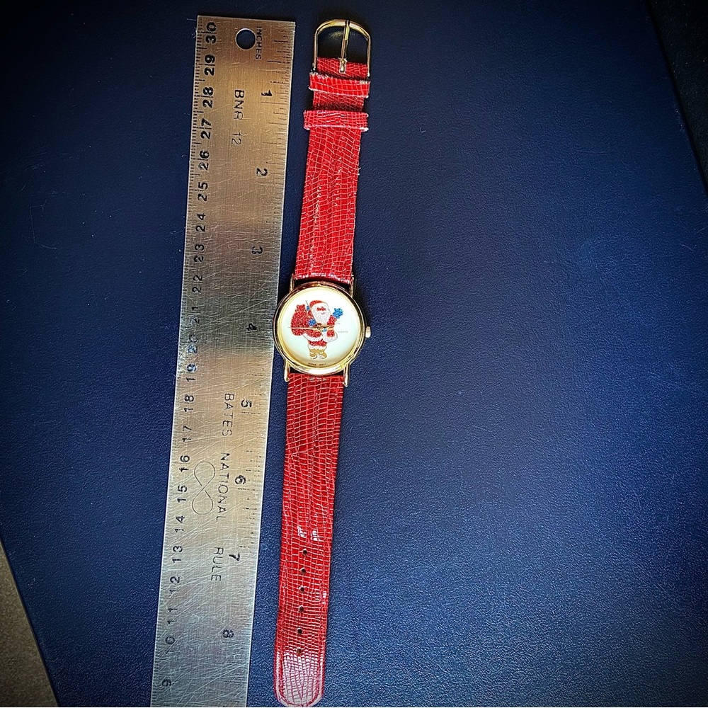 GUC - WORKING Santa Claus Christmas Watch - Picture 6 of 9